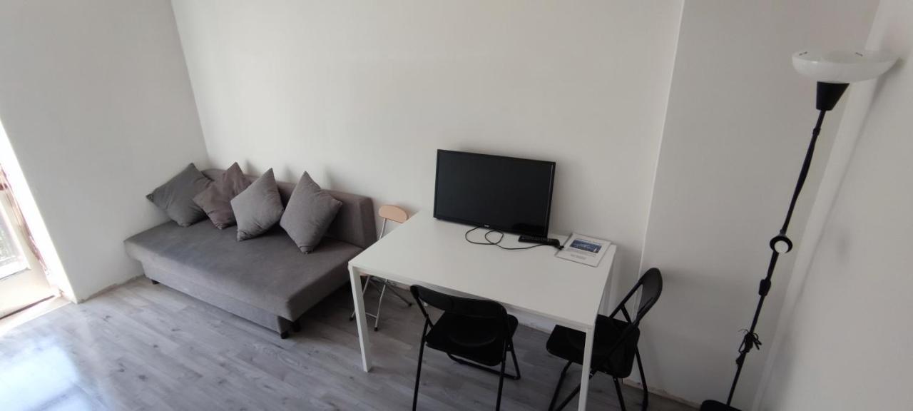 Slataper 22 - Sunny, Central And Confortable Trieste Exterior foto